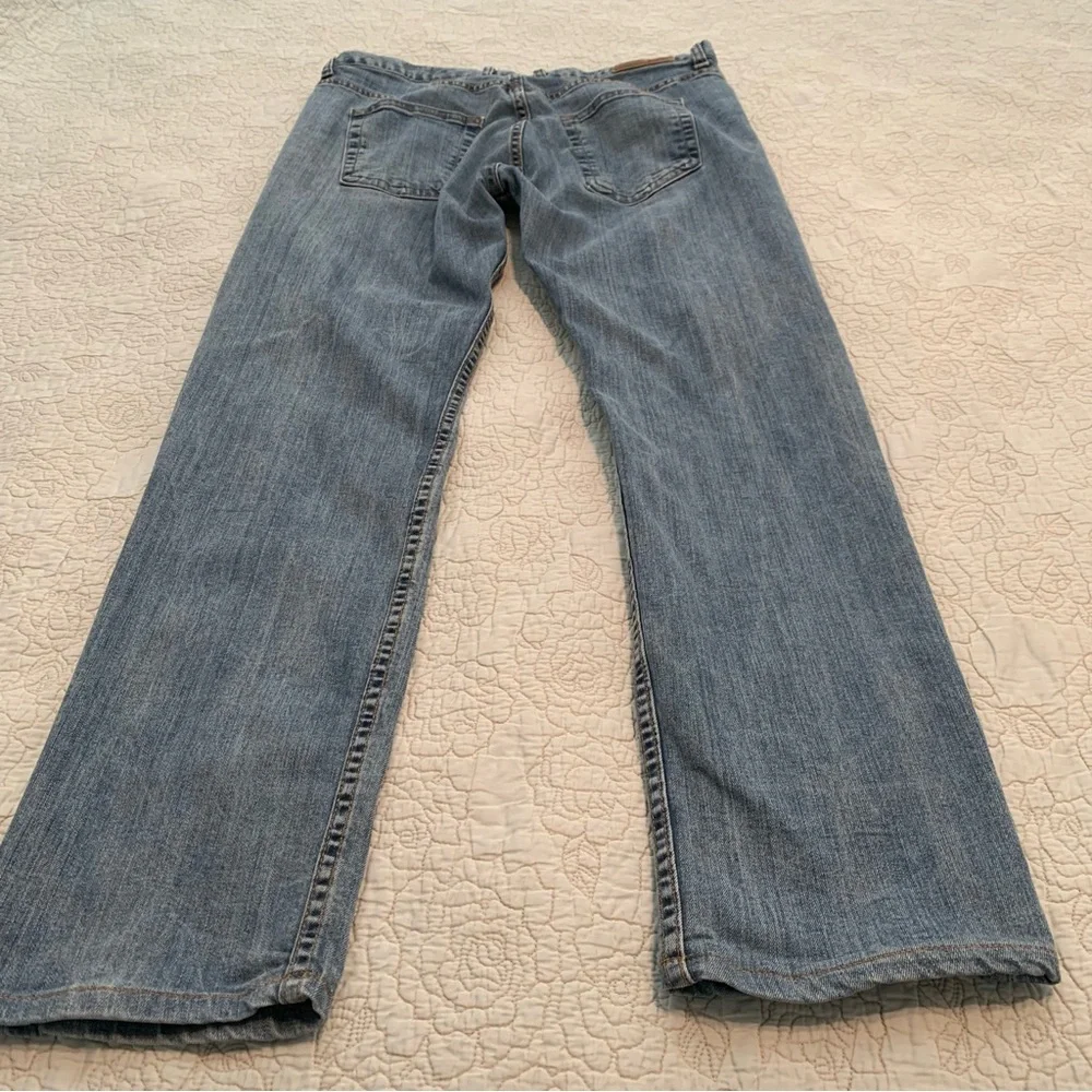 Men’s Dearborn Slim Fit Medium Wash Denim Jeans * 36 X 30